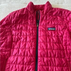 Patagonia Women’s Bright Pink Puffer Jacket Large